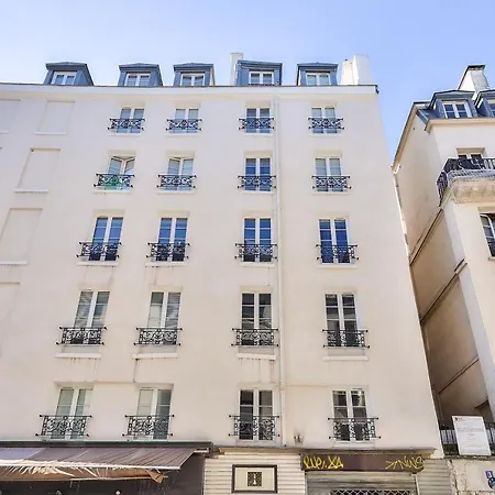 New Cocoon Duplex For 2 In The Heart Of Appartamento Parigi